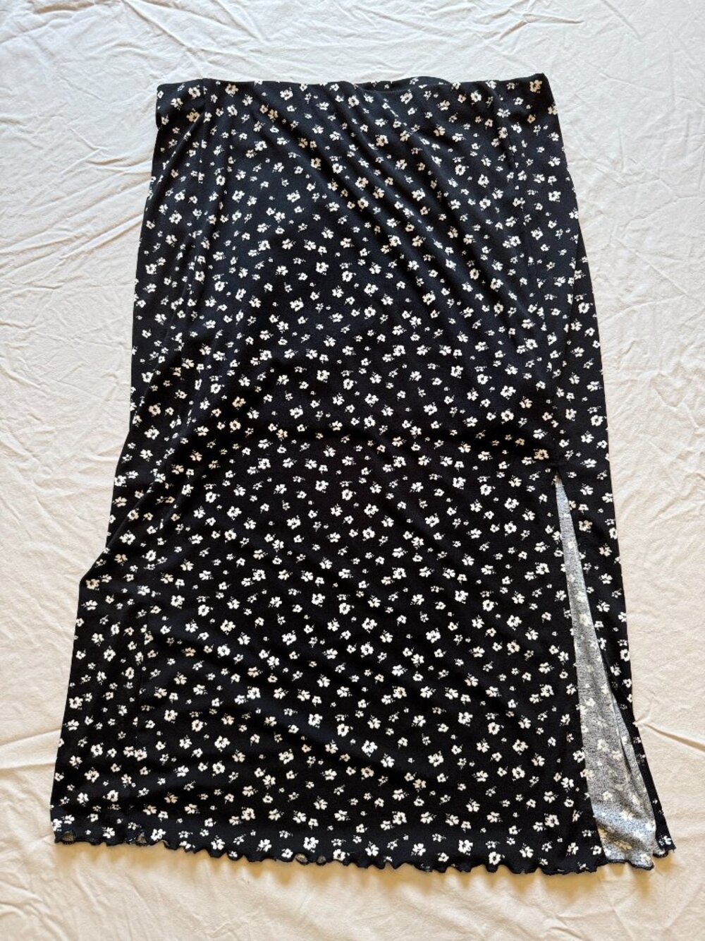 H&M Divided Floral Midi Skirt Y2K Black & White Slit Skirt Size L